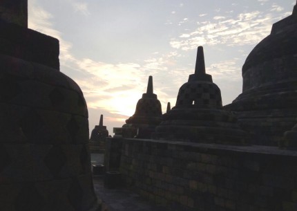Borobudur Sunrise & Merapi Lava Tours