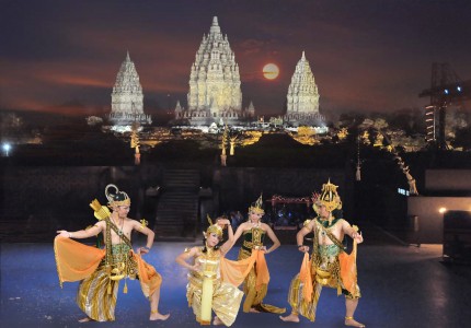 Prambanan Afternoon combined with Ramayana Dance