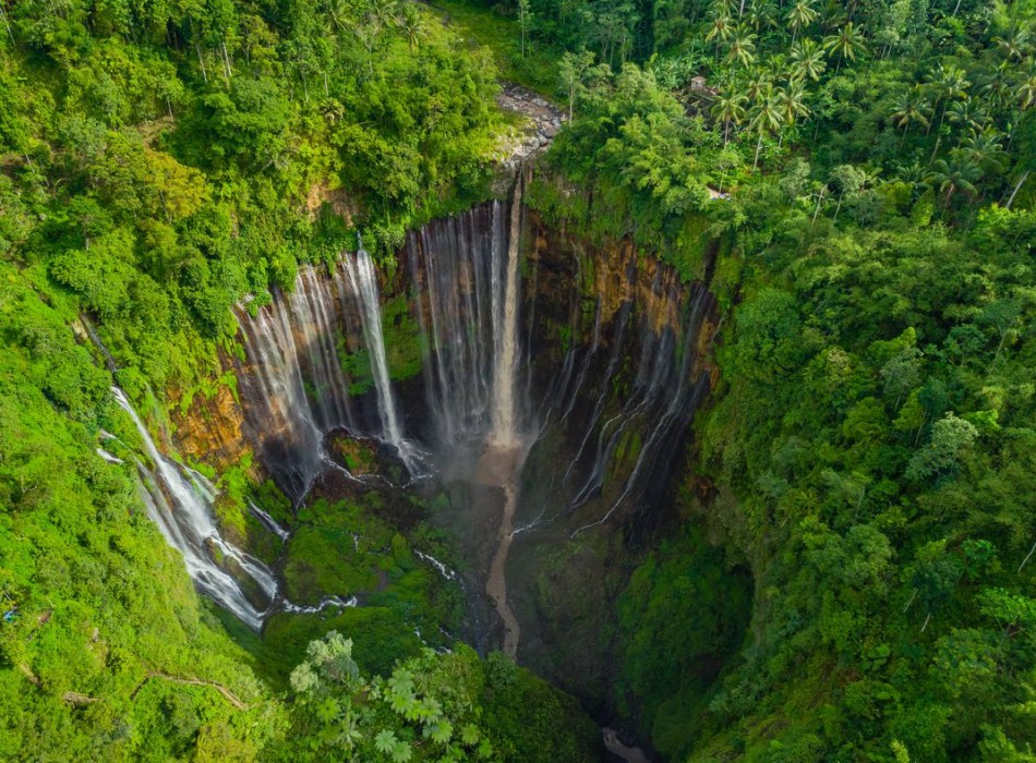 Tumpak Sewu Waterfall Tour from Malang - Adventure to Indonesia