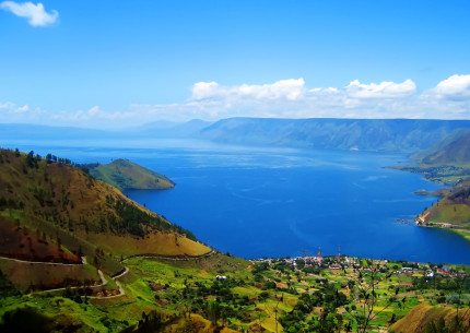 Lake Toba Tour from Medan