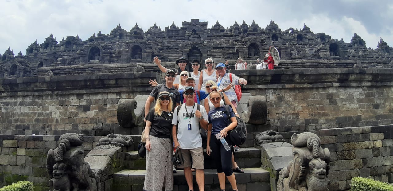 Borobudur Tour from Semarang Port - Adventure to Indonesia