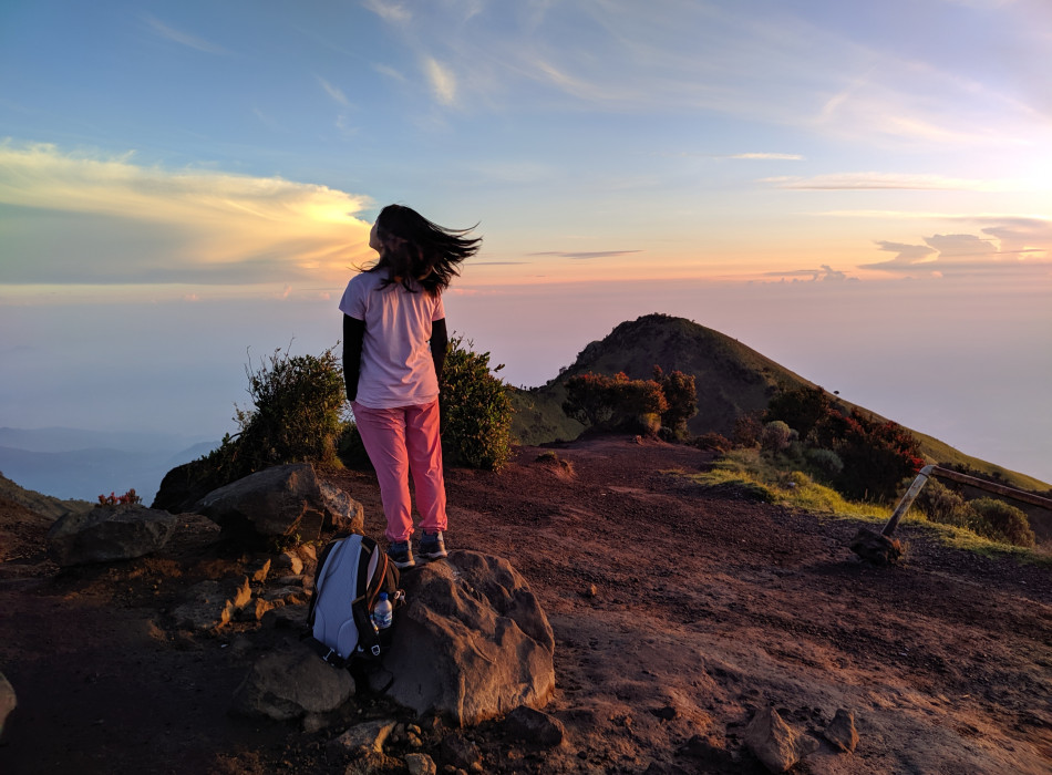 Mount Merbabu Trekking 2D1N