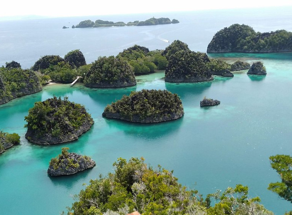 5D4N Raja Ampat - Piaynemo Tour Package
