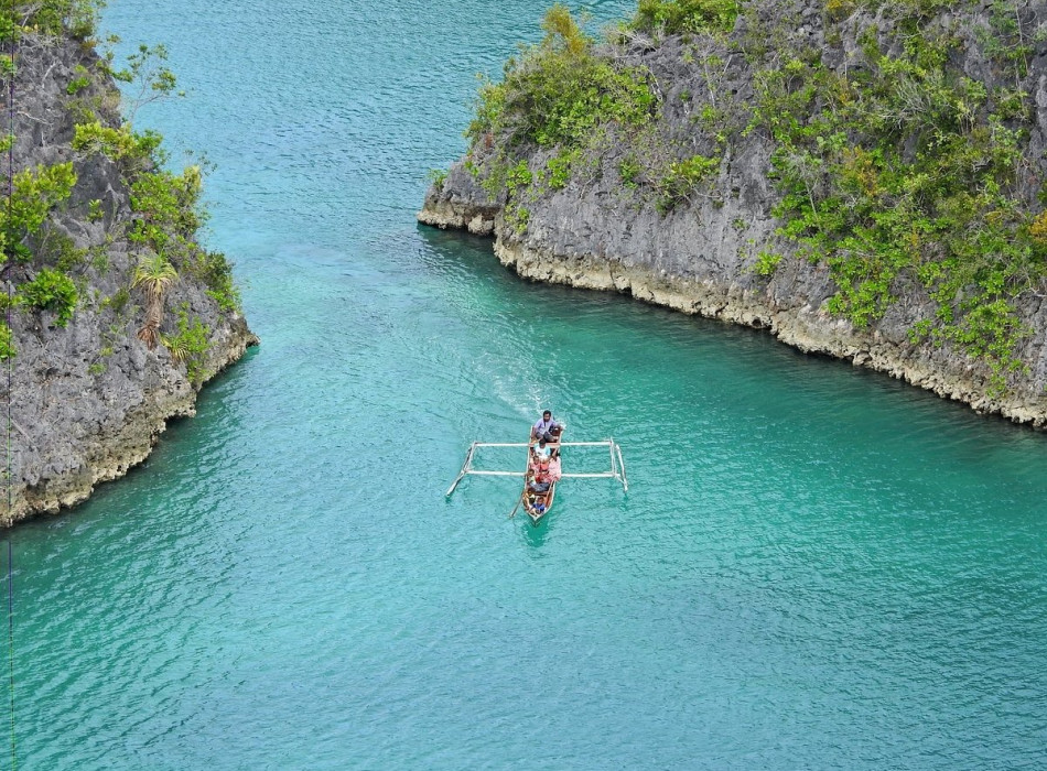 5D4N Raja Ampat - Piaynemo Tour Package