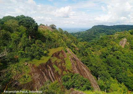 Jomblang Cave Adventure and Nglanggeran Ancient Volcano Short Trekking from Yogyakarta