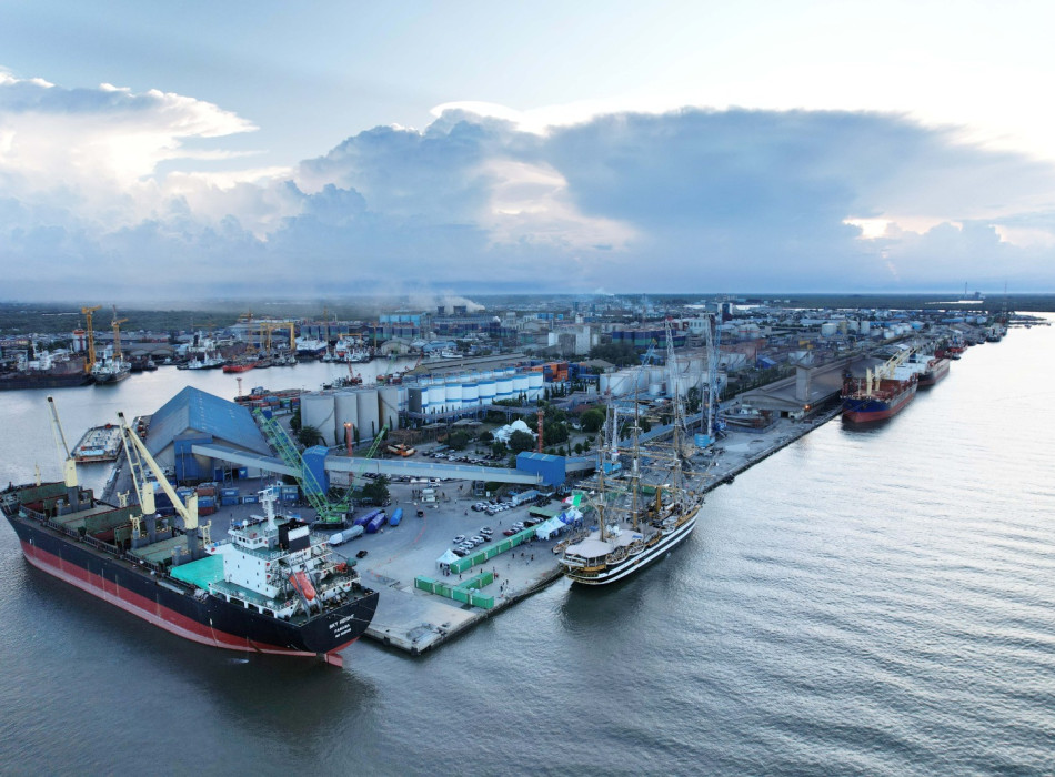 Medan City Tours from Kuala Tanjung Port Medan