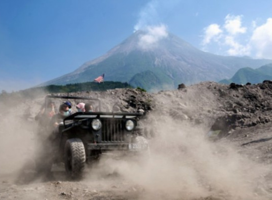 Merapi Jeep Prambanan Sunset Ramayana