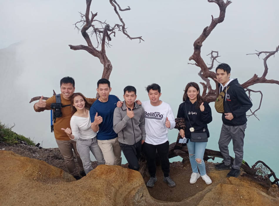 From Yogyakarta: 3D2N Mt Bromo Mt Ijen Blue Fire Drop to Bali