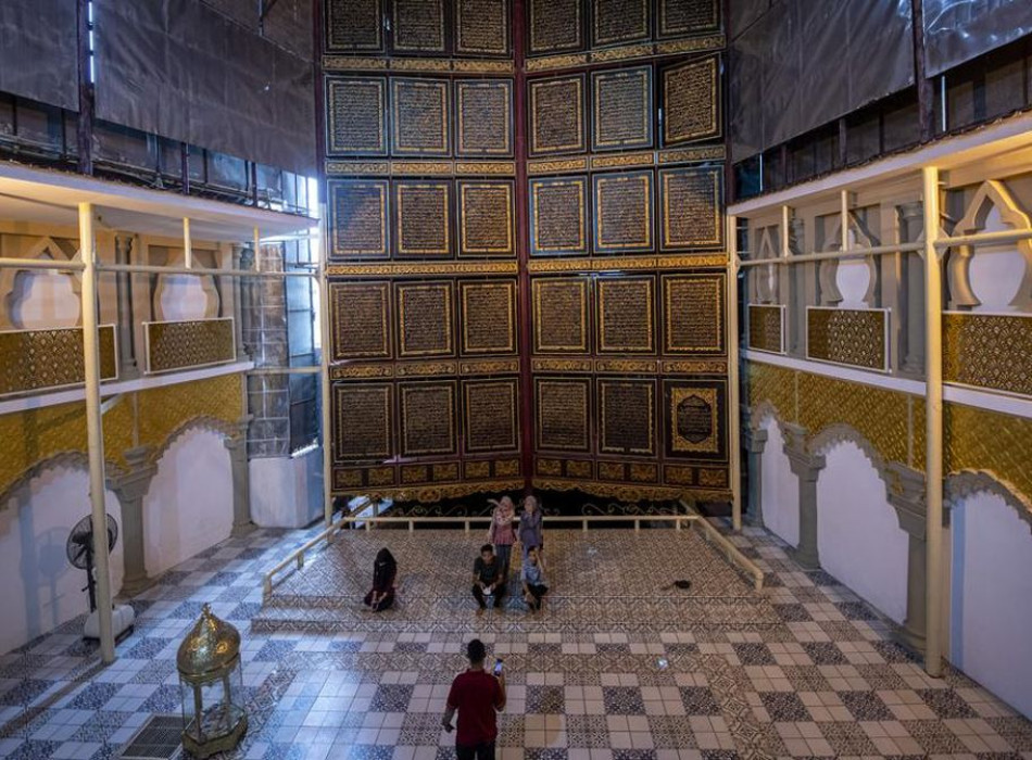 4D3N Palembang Tour Package