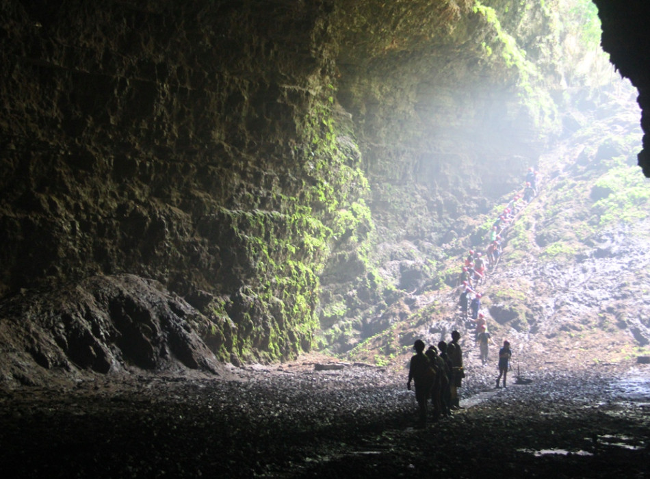Jomblang Cave and Slili Beach