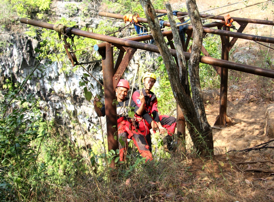 Jomblang Cave and Slili Beach