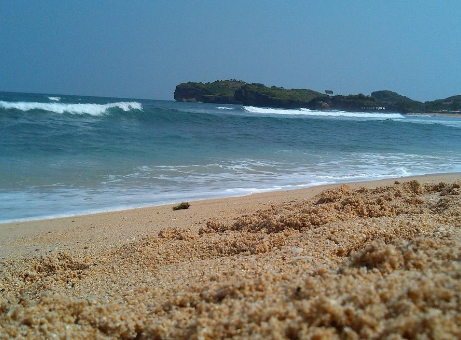 Jomblang Cave and Slili Beach