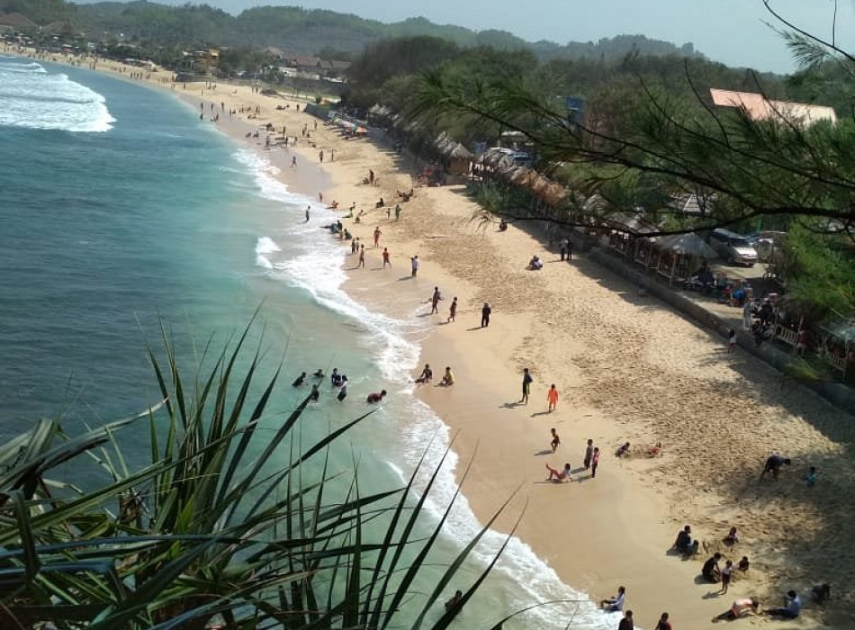 Jomblang Cave and Slili Beach