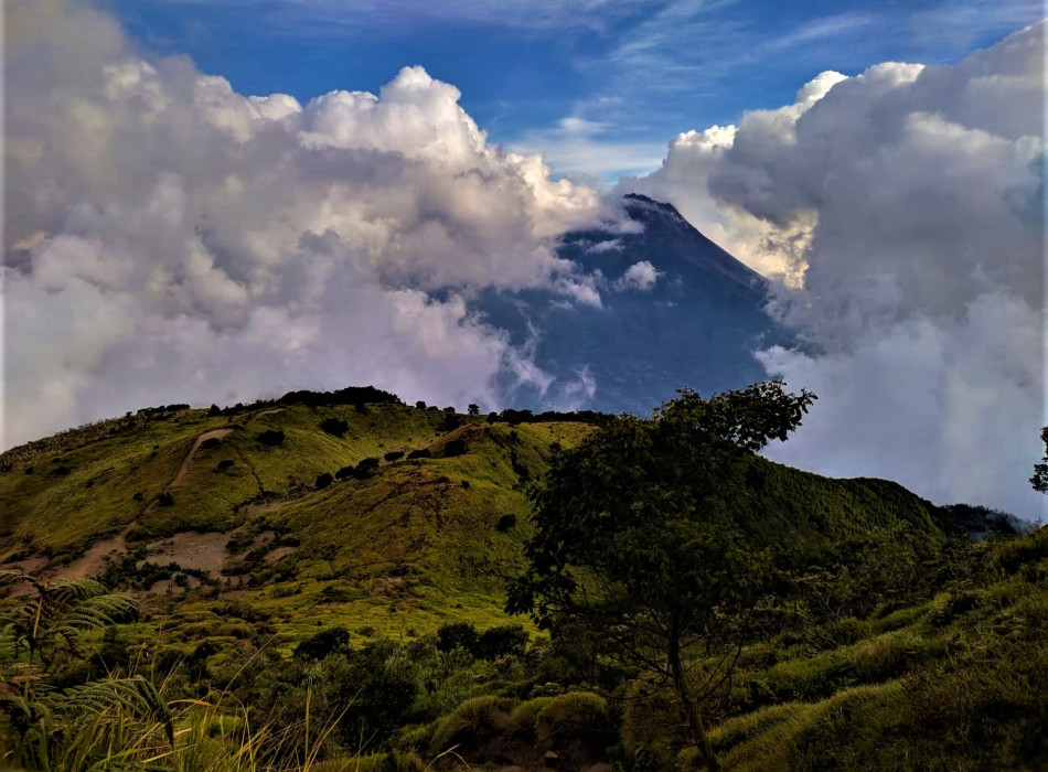 Yogyakarta: Mount Merbabu Camping 3D2N